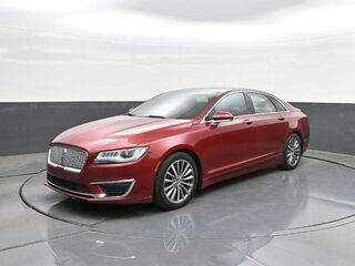 2017 Lincoln MKZ Select