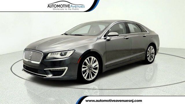 2017 Lincoln MKZ Reserve — photo 1 of 35