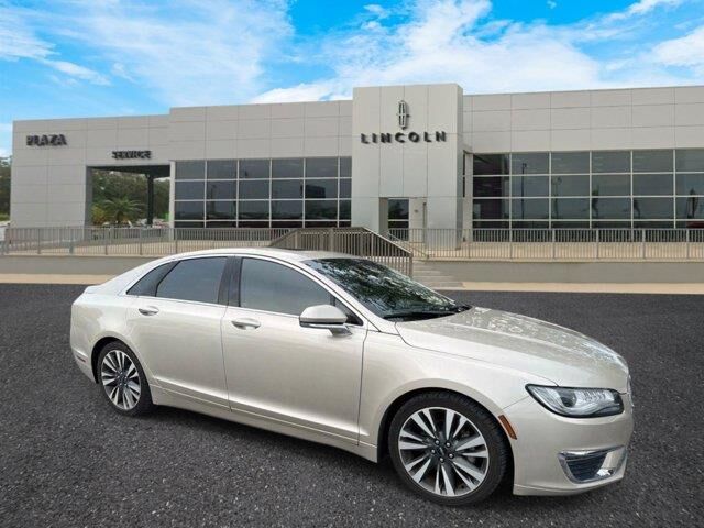 2017 Lincoln MKZ Reserve — photo 1 of 11