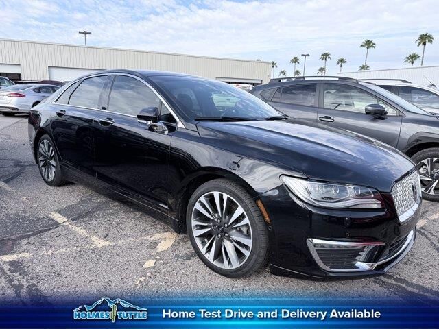 2019 Lincoln MKZ Reserve II — photo 1 of 4
