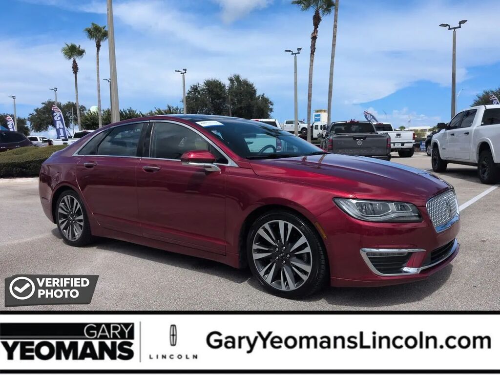2019 Lincoln MKZ Reserve II — photo 1 of 13