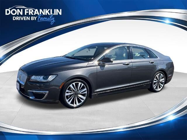 2020 Lincoln MKZ Reserve — photo 1 of 39