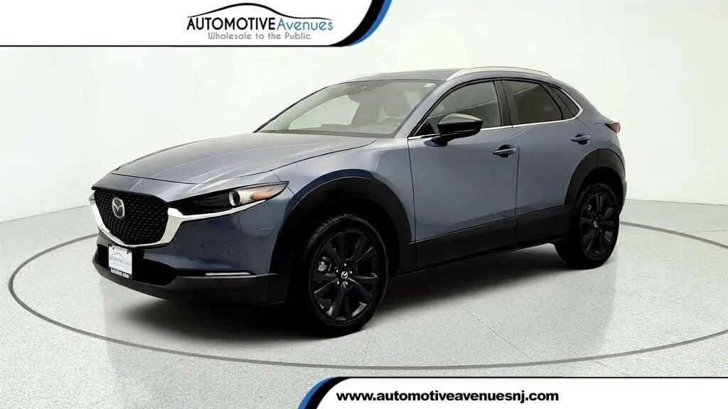 2022 Mazda CX-30 2.5 S Preferred — photo 1 of 3