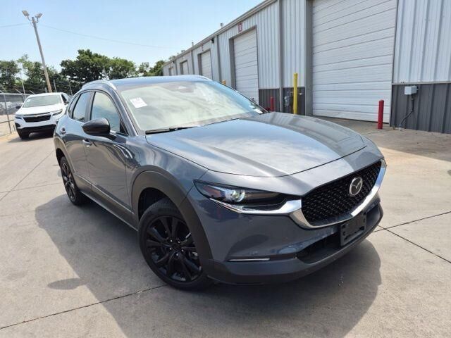 2025 Mazda CX-30 2.5 S Carbon Edition — photo 1 of 9