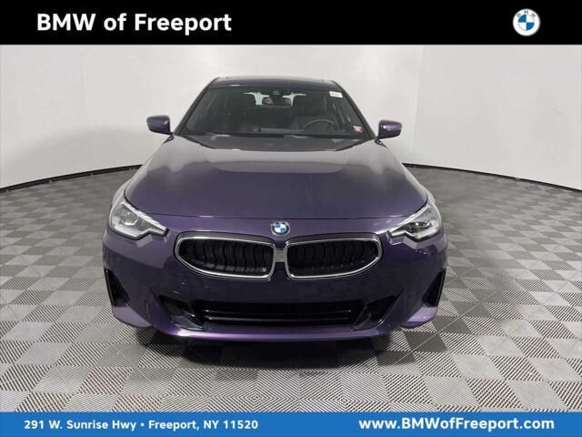 2023 BMW 2 Series 230i xDrive — photo 1 of 26