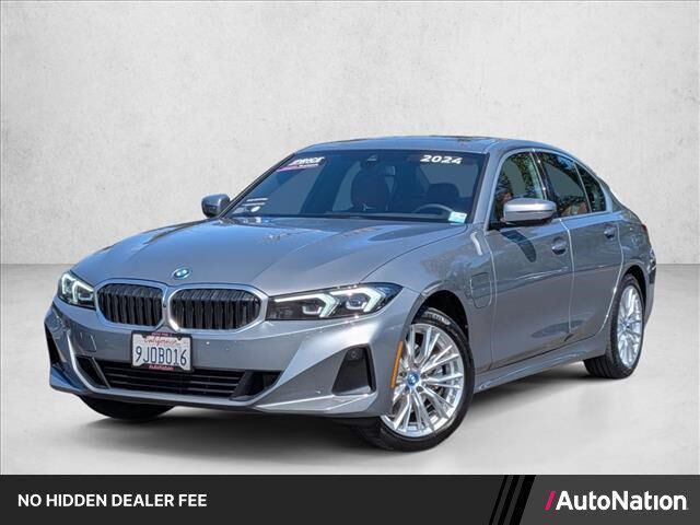 2024 BMW 3 Series 330e — photo 1 of 13
