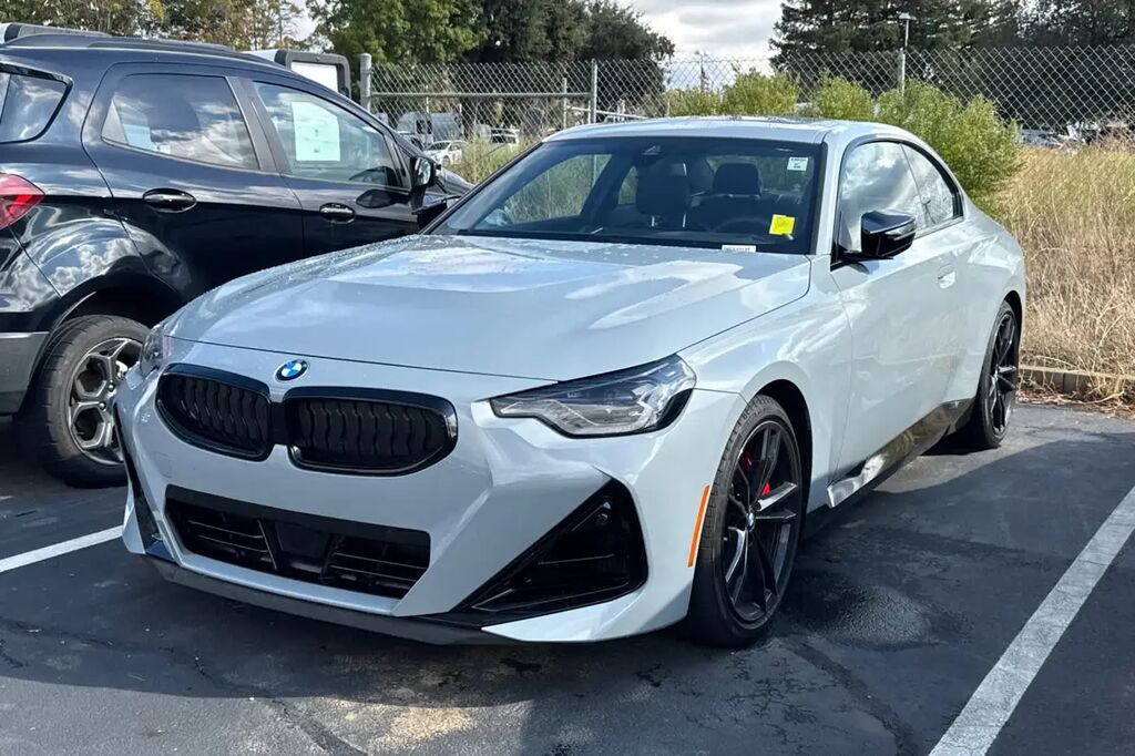 2024 BMW 2 Series M240i — photo 1 of 2