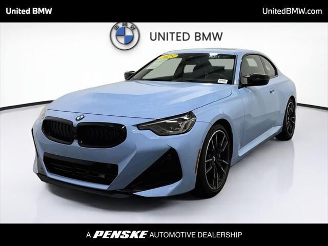 2025 BMW 2 Series M240i — photo 1 of 13