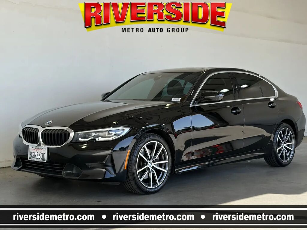 2021 BMW 3 Series 330i — photo 1 of 13
