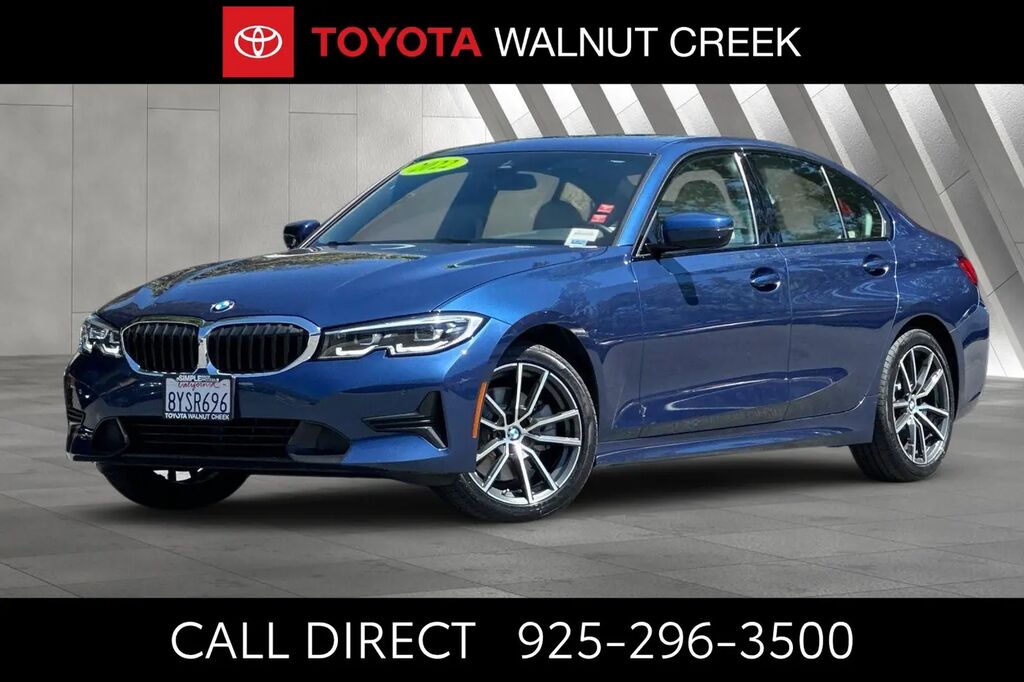 2022 BMW 3 Series 330i — photo 1 of 11
