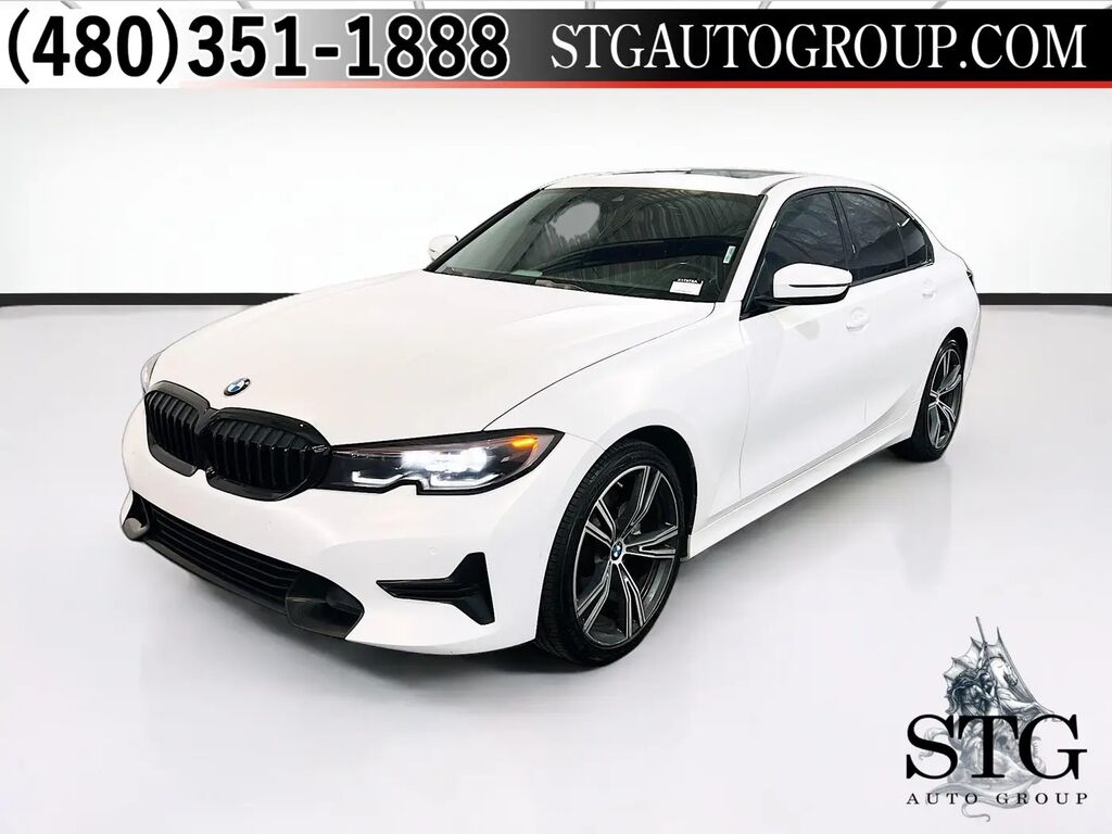 2022 BMW 3 Series 330i — photo 1 of 13