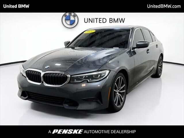 2021 BMW 3 Series 330i — photo 1 of 13