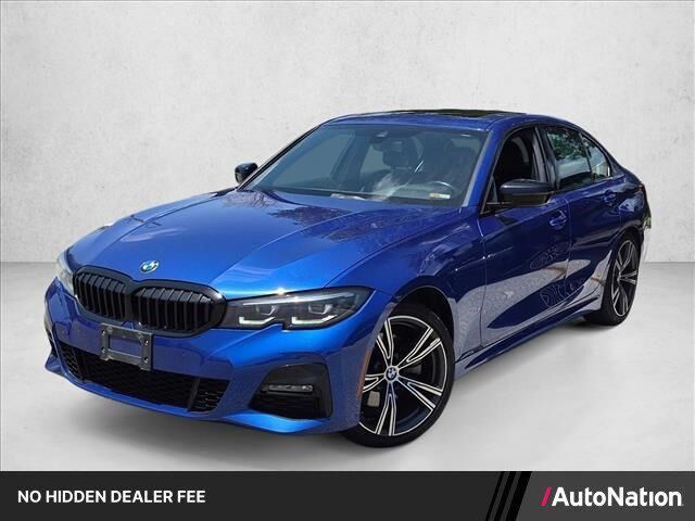 2022 BMW 3 Series 330i xDrive — photo 1 of 13