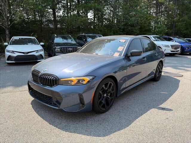 2025 BMW 3 Series 330i — photo 1 of 30
