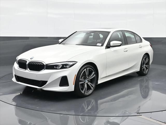 2023 BMW 3 Series 330i — photo 1 of 26