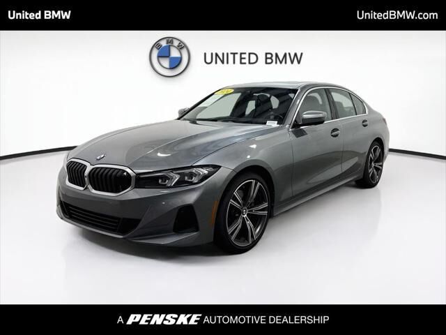 2024 BMW 3 Series 330i — photo 1 of 13