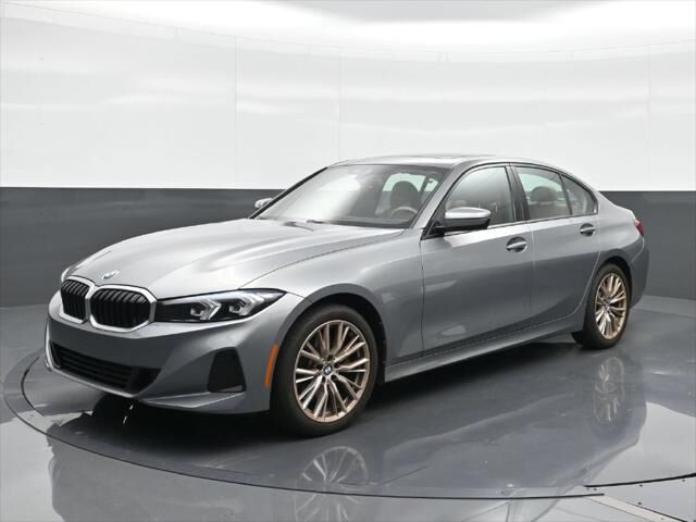 2023 BMW 3 Series 330i — photo 1 of 7