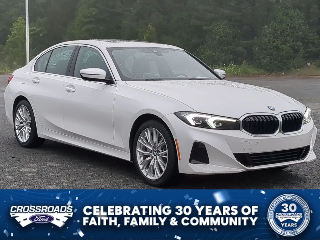 2024 BMW 3 Series 330i — photo 1 of 14