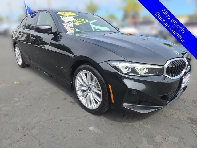 2023 BMW 3 Series 330i — photo 1 of 61