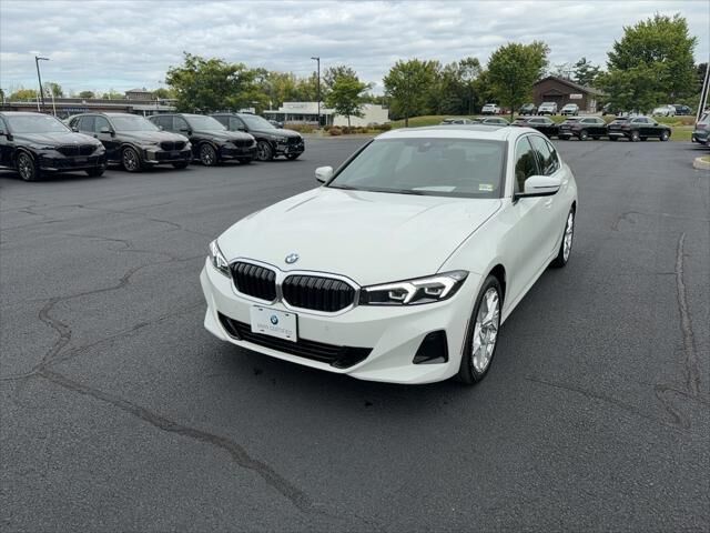 2025 BMW 3 Series 330i xDrive — photo 1 of 13