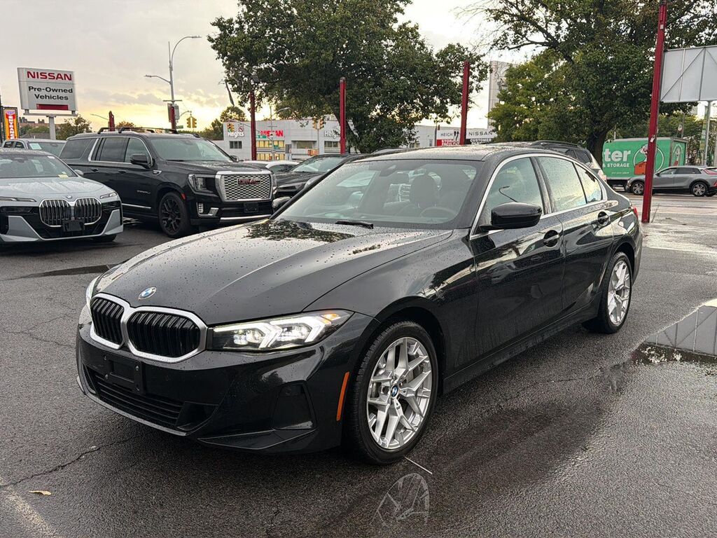 2026 BMW 3 Series 330i xDrive — photo 1 of 13