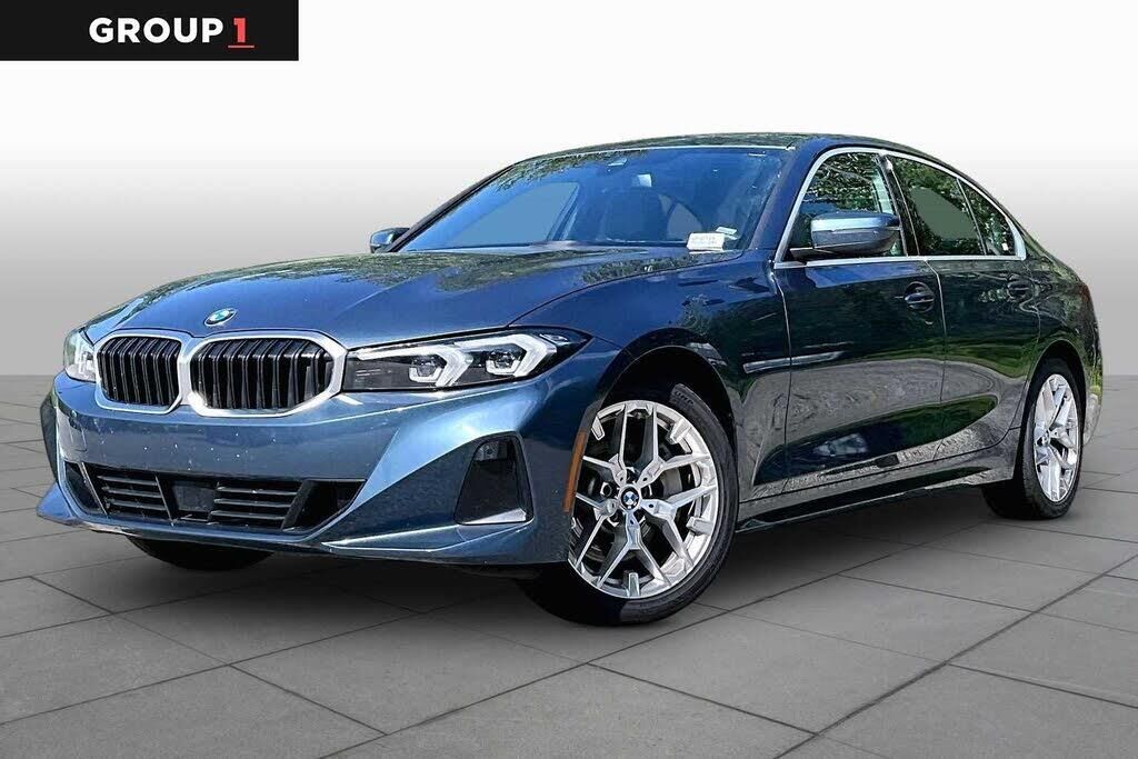 2025 BMW 3 Series 330i xDrive — photo 1 of 1