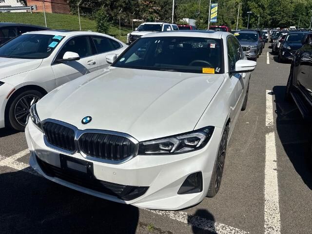 2026 BMW 3 Series 330i xDrive — photo 1 of 20