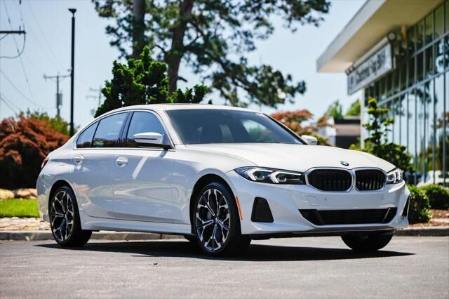 2026 BMW 3 Series 330i xDrive — photo 1 of 13