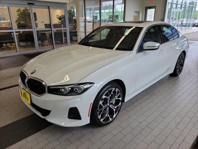2026 BMW 3 Series 330i xDrive — photo 1 of 26