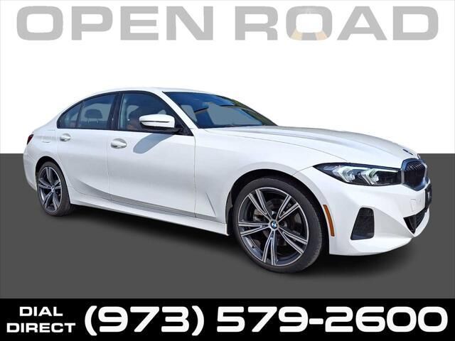 2023 BMW 3 Series 330i xDrive — photo 1 of 13