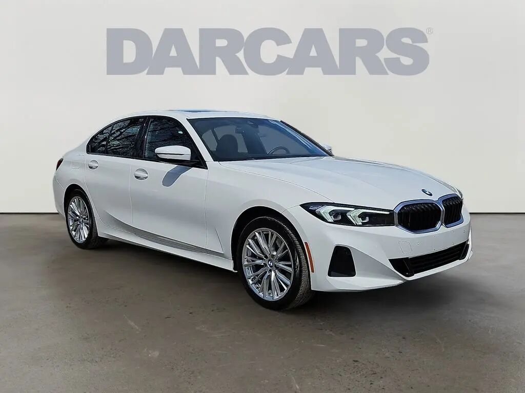 2023 BMW 3 Series 330i xDrive — photo 1 of 27