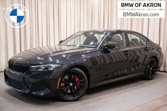 2023 BMW 3 Series 330i xDrive — photo 1 of 10