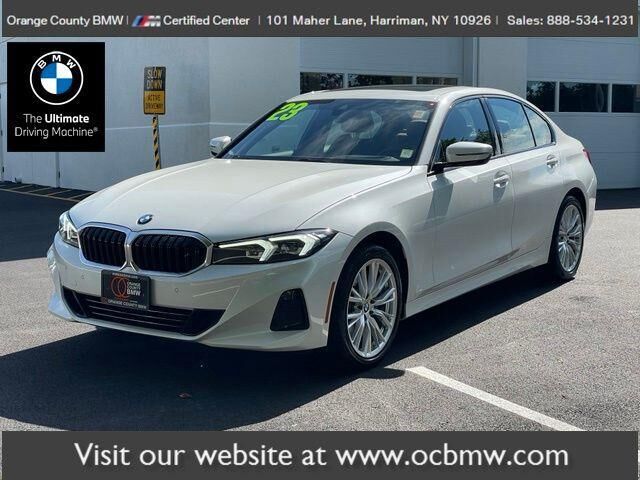2023 BMW 3 Series 330i xDrive — photo 1 of 13