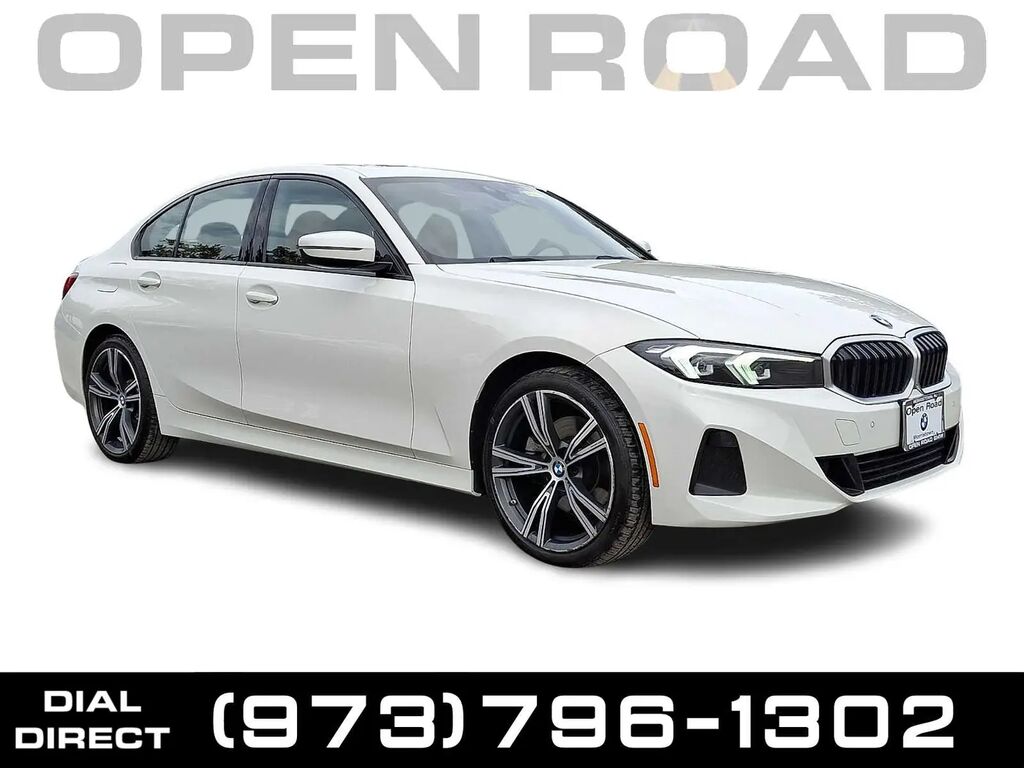 2023 BMW 3 Series 330i xDrive — photo 1 of 13