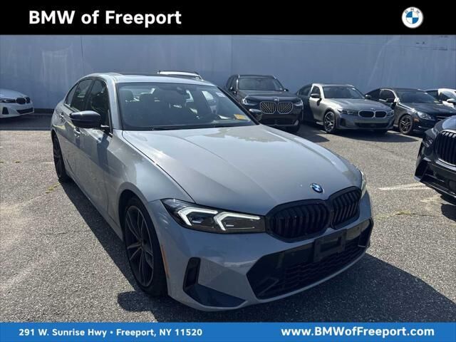 2023 BMW 3 Series 330i xDrive — photo 1 of 8