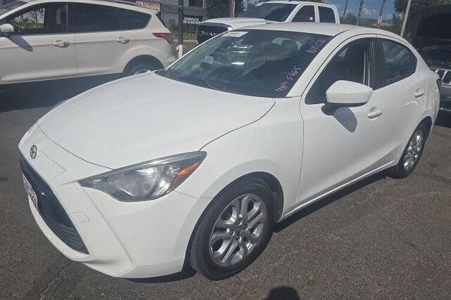 2017 Toyota Yaris iA Base