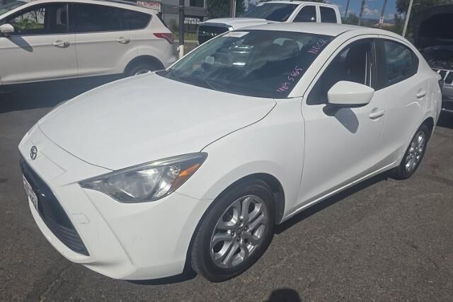 2017 Toyota Yaris iA Base