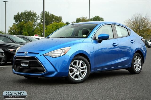 2017 Toyota Yaris iA Base