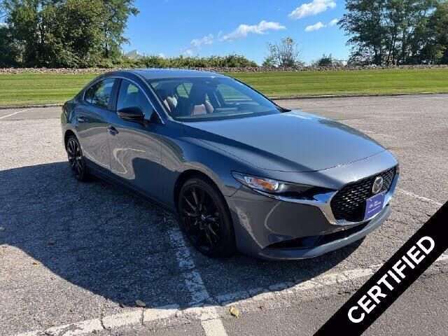 2022 Mazda Mazda3 Sedan Carbon Edition