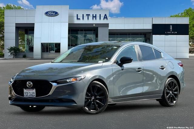 2022 Mazda Mazda3 Sedan Carbon Edition
