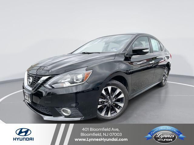 2017 Nissan Sentra SR — photo 1 of 13