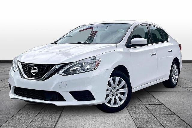 2019 Nissan Sentra S — photo 1 of 13