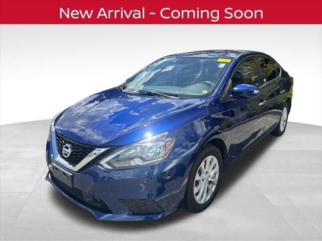 2019 Nissan Sentra SV — photo 1 of 4