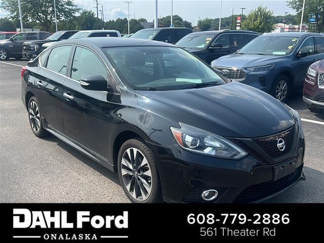 2019 Nissan Sentra S — photo 1 of 13