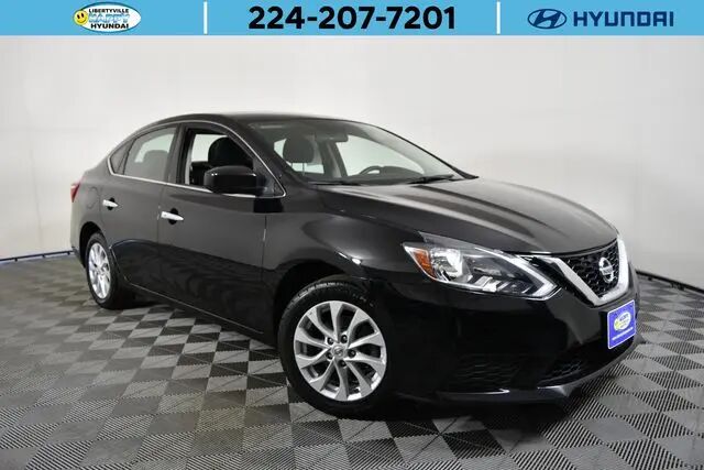 2019 Nissan Sentra SV — photo 1 of 17