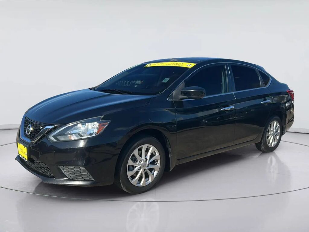 2017 Nissan Sentra S — photo 1 of 22