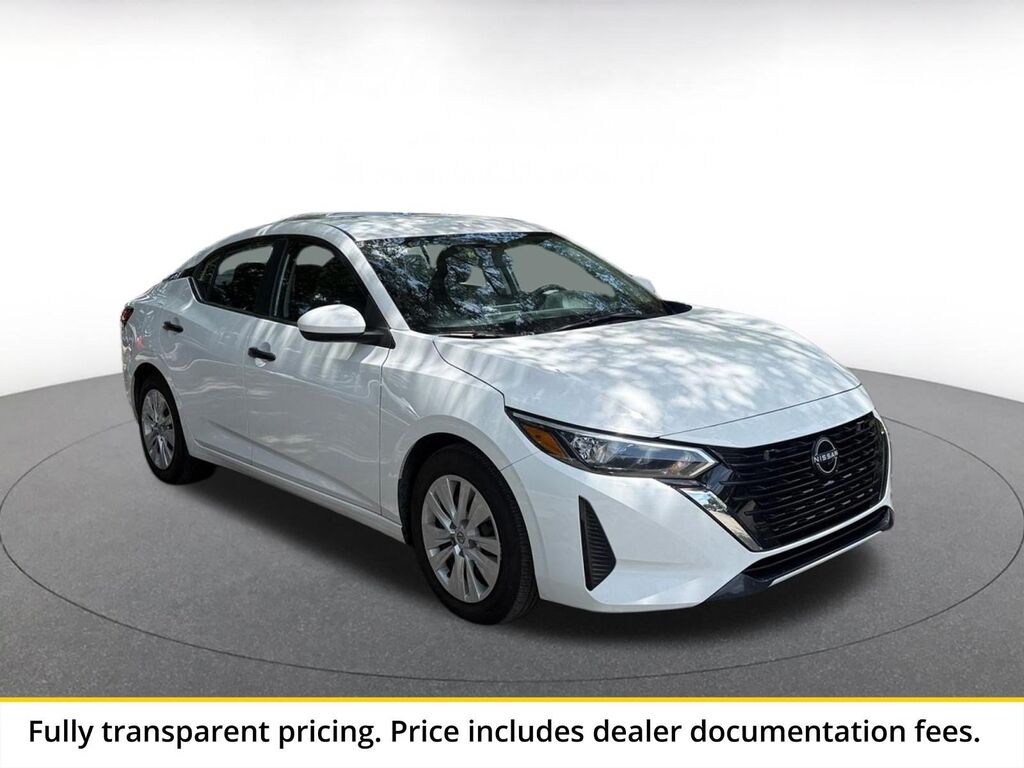 2025 Nissan Sentra S — photo 1 of 13