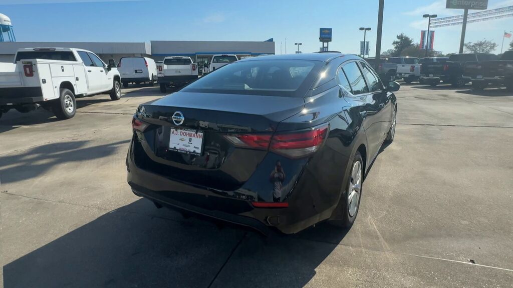 2023 Nissan Sentra S Xtronic CVT — photo 1 of 7
