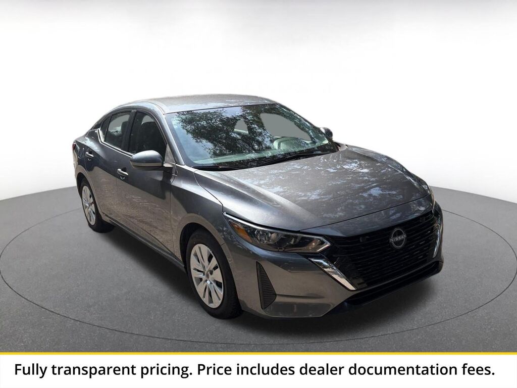 2025 Nissan Sentra S — photo 1 of 13