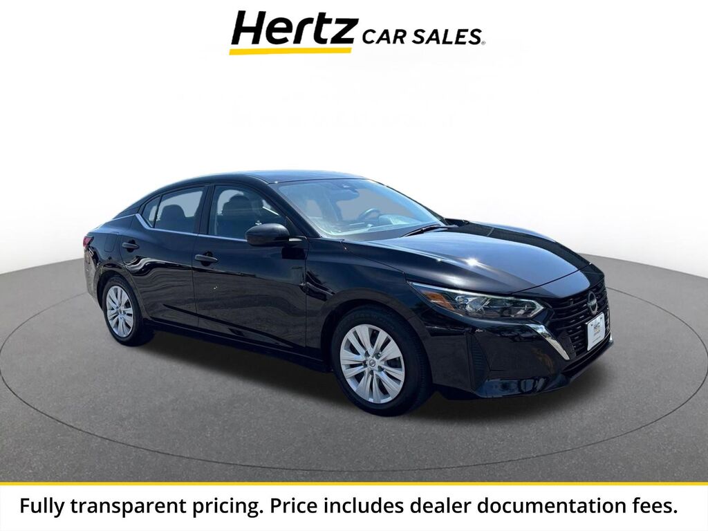 2025 Nissan Sentra S — photo 1 of 13